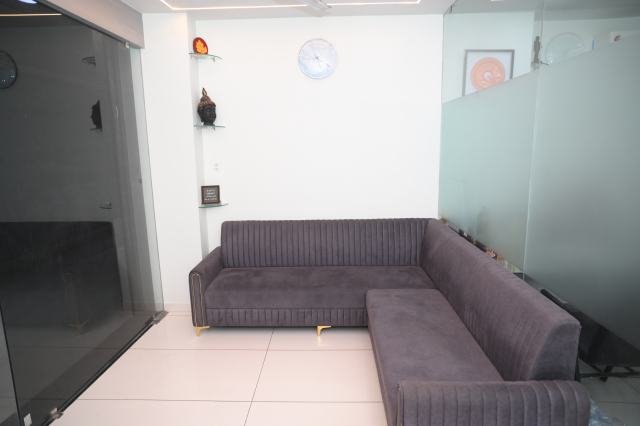 Waiting lounge